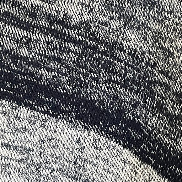 Navy Stripe Asymmetrical Short Sleeve Knit Top XL - Picture 3 of 4